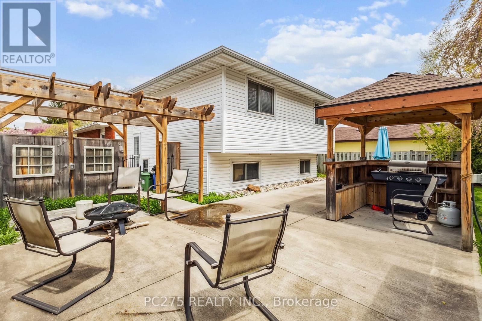 221 Admiral Drive, London East (East I), ON - Outdoor With Deck Patio Veranda