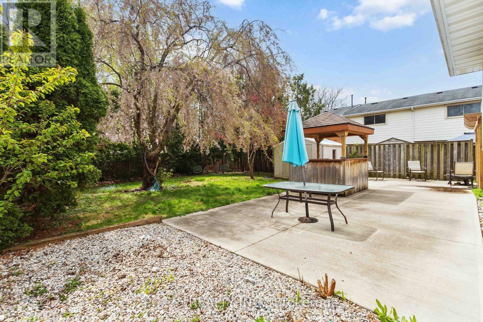 221 Admiral Drive, London East (East I), ON - Outdoor With Deck Patio Veranda