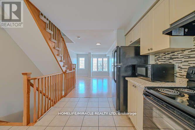 45 Peach Drive, Brampton, ON - Indoor
