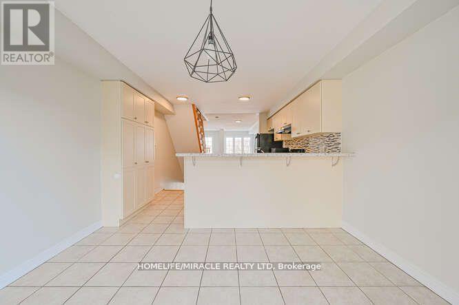 45 Peach Drive, Brampton, ON - Indoor Photo Showing Other Room