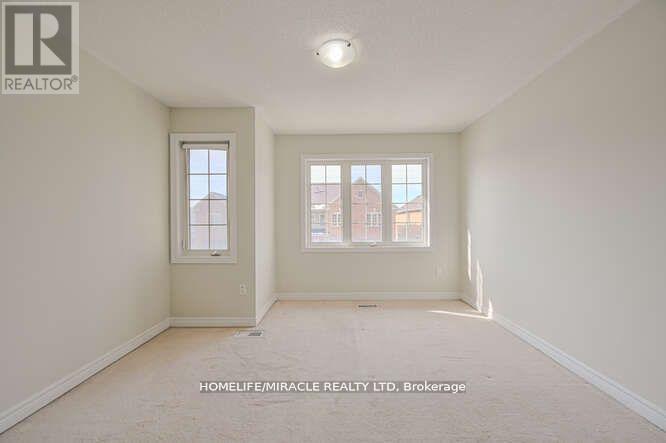 45 Peach Drive, Brampton, ON - Indoor Photo Showing Other Room