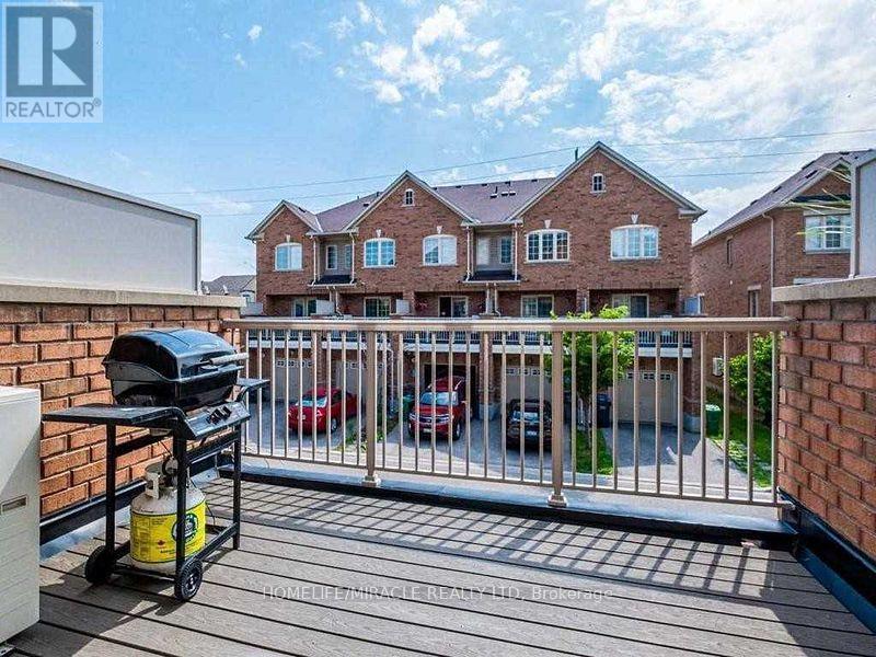 45 Peach Drive, Brampton, ON - Outdoor