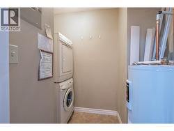 Laundry room Utility room -