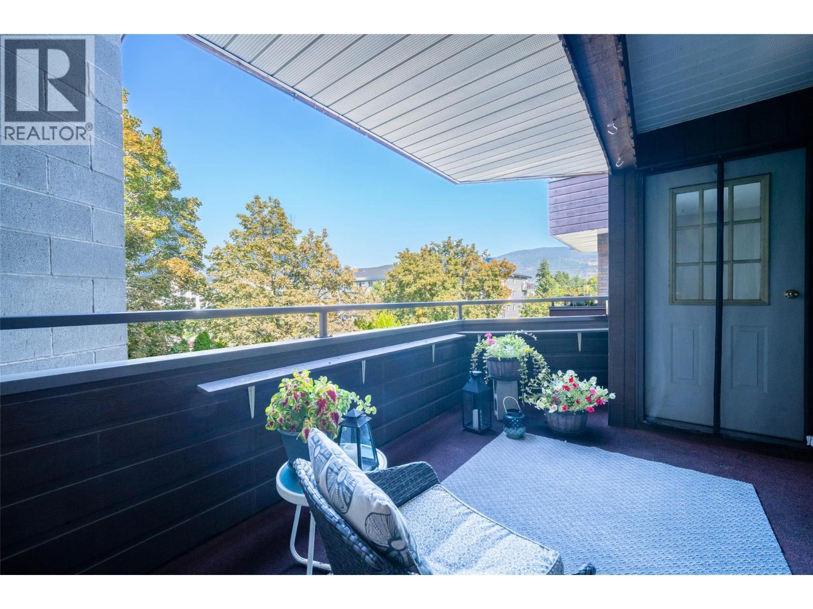 1801 32 Street Unit# 203, Vernon, BC - Outdoor With Balcony With Exterior