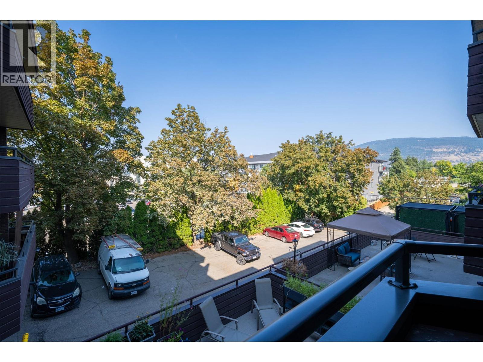 1801 32 Street Unit# 203, Vernon, BC - Outdoor