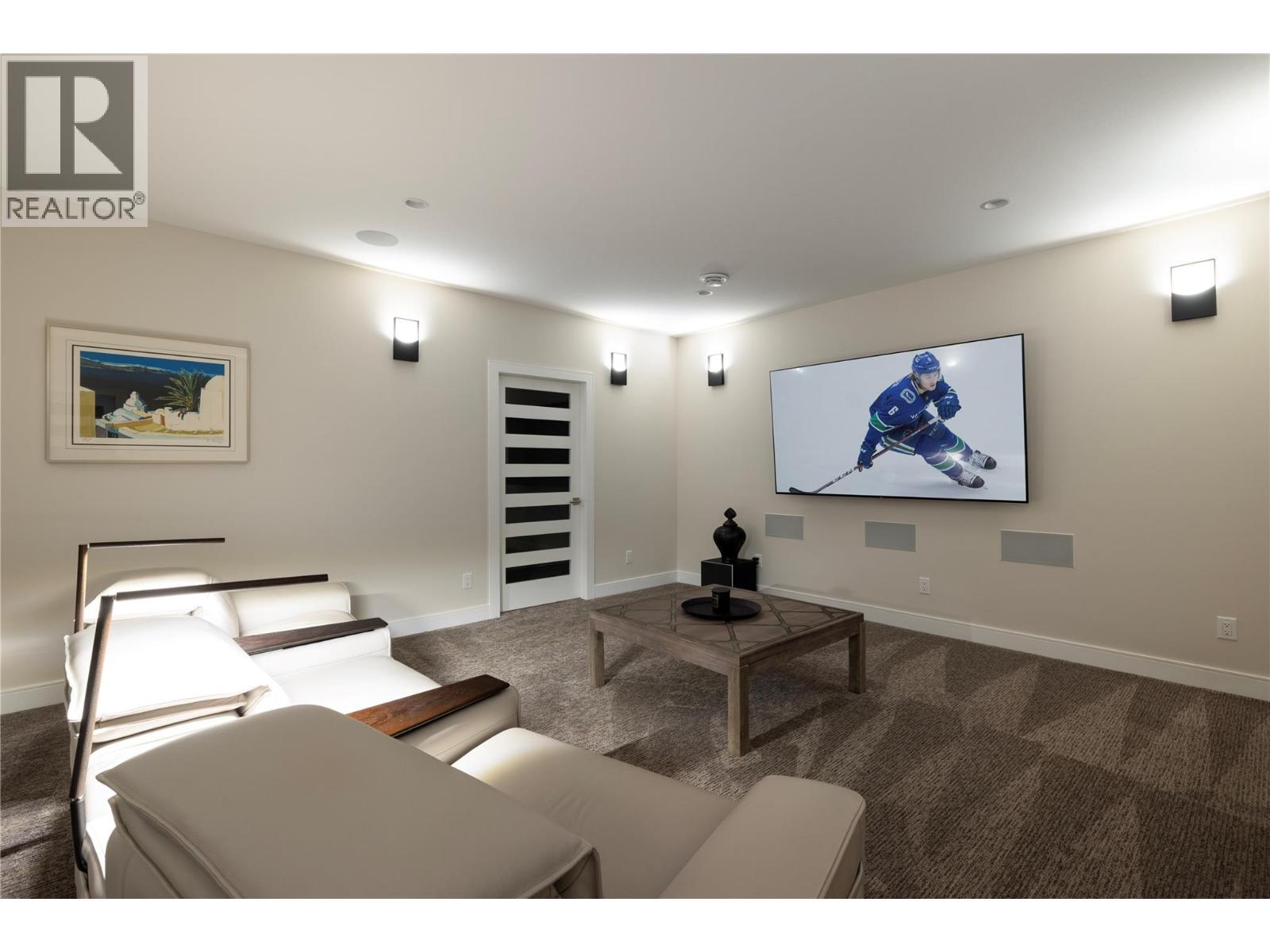 Theatre rm - 5572 Upper Mission Drive, Kelowna, BC - Indoor