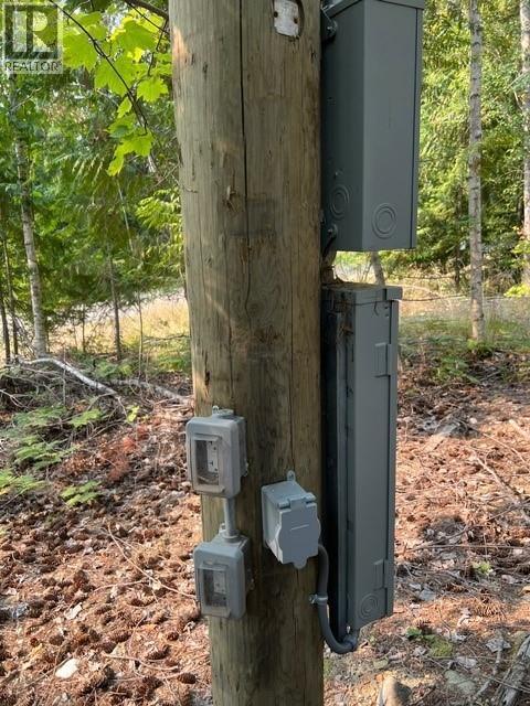 7283 Estate Place, Anglemont, BC