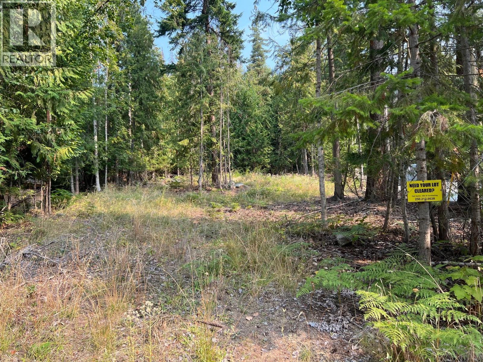 7283 Estate Place, Anglemont, BC