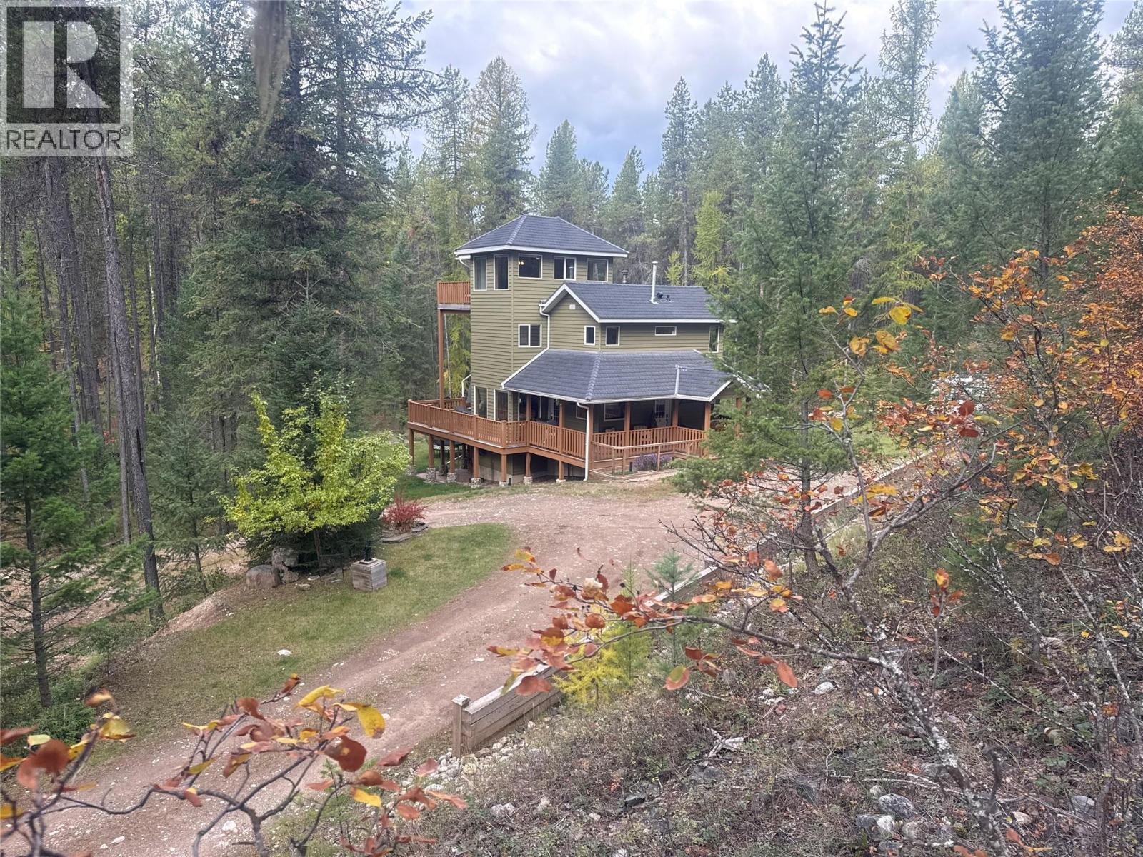 2851 Rosen Heights Road, Jaffray, BC - Outdoor With Deck Patio Veranda