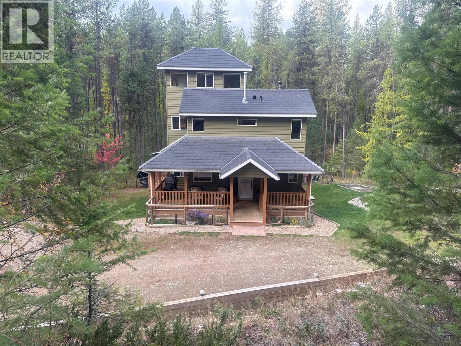 2851 Rosen Heights Road, Jaffray, BC - Outdoor With Deck Patio Veranda