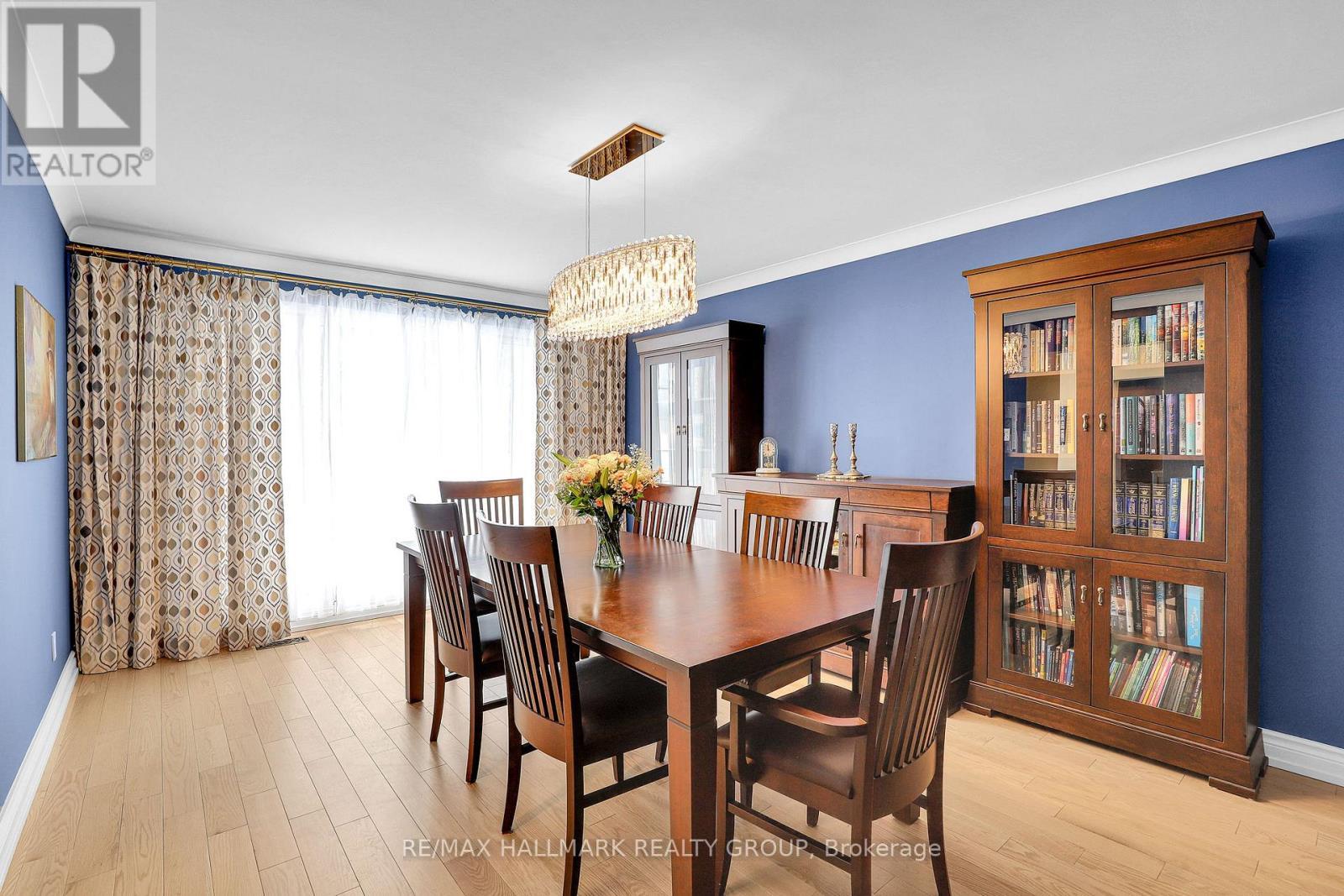1712 Playfair Drive, Ottawa, ON - Indoor Photo Showing Dining Room