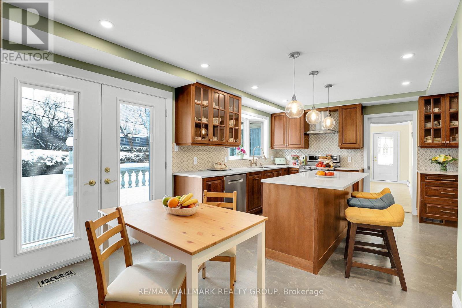 1712 Playfair Drive, Ottawa, ON - Indoor