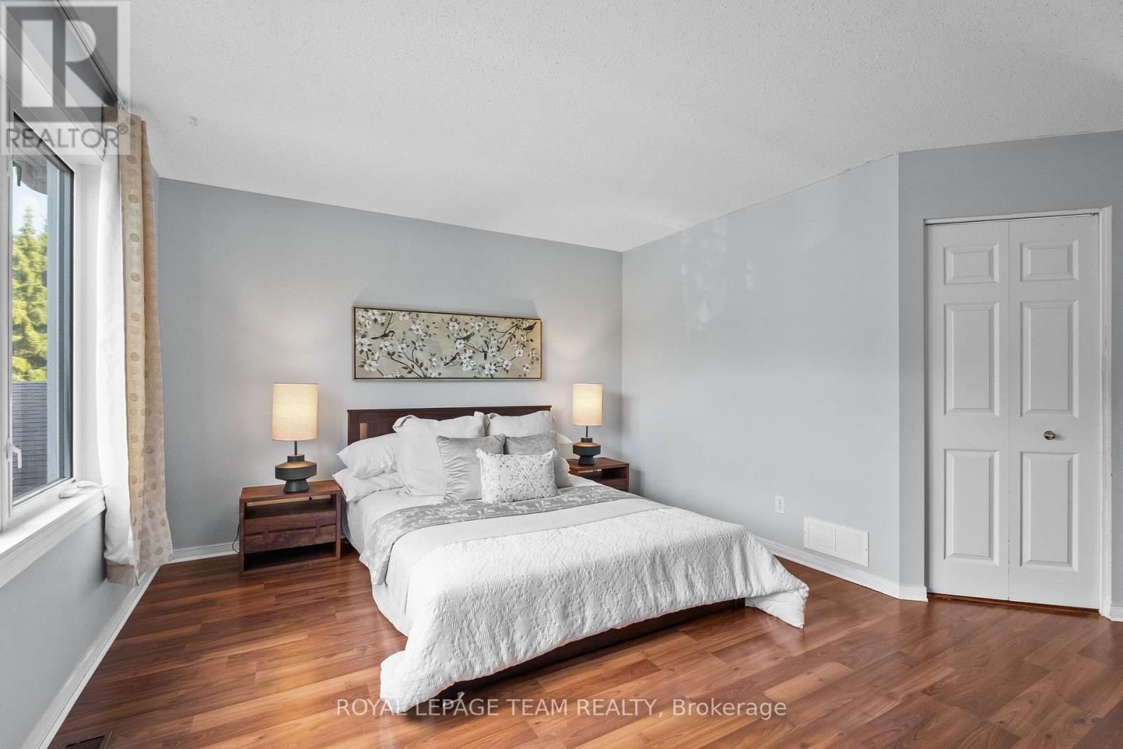 16 Baton Court, Ottawa, ON - Indoor Photo Showing Bedroom