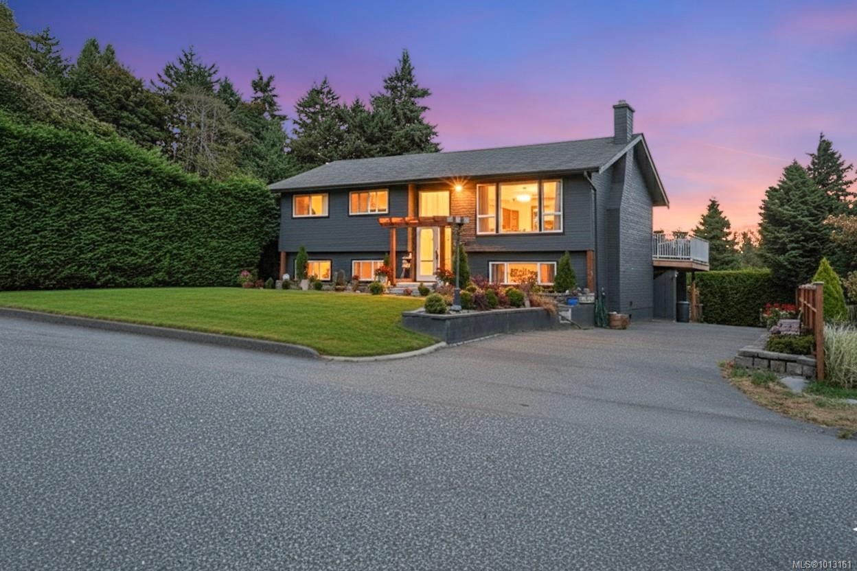 536 Strathdee Pl, Colwood, BC