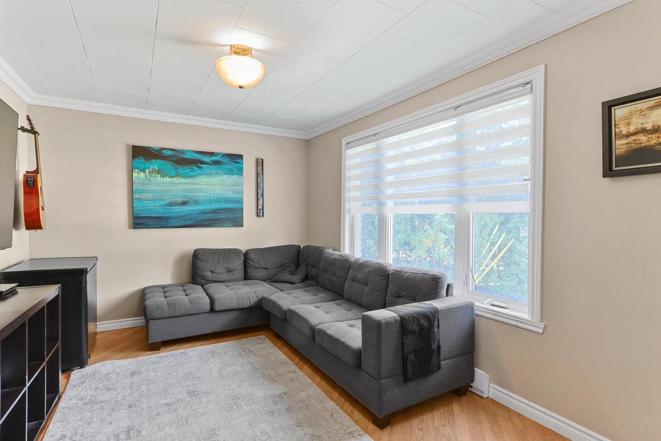 Living room - 289 - 291 Rue Du Parc, Saint-Clet, QC - Indoor Photo Showing Living Room