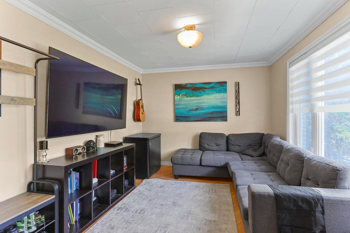 Living room - 289 - 291 Rue Du Parc, Saint-Clet, QC - Indoor Photo Showing Living Room