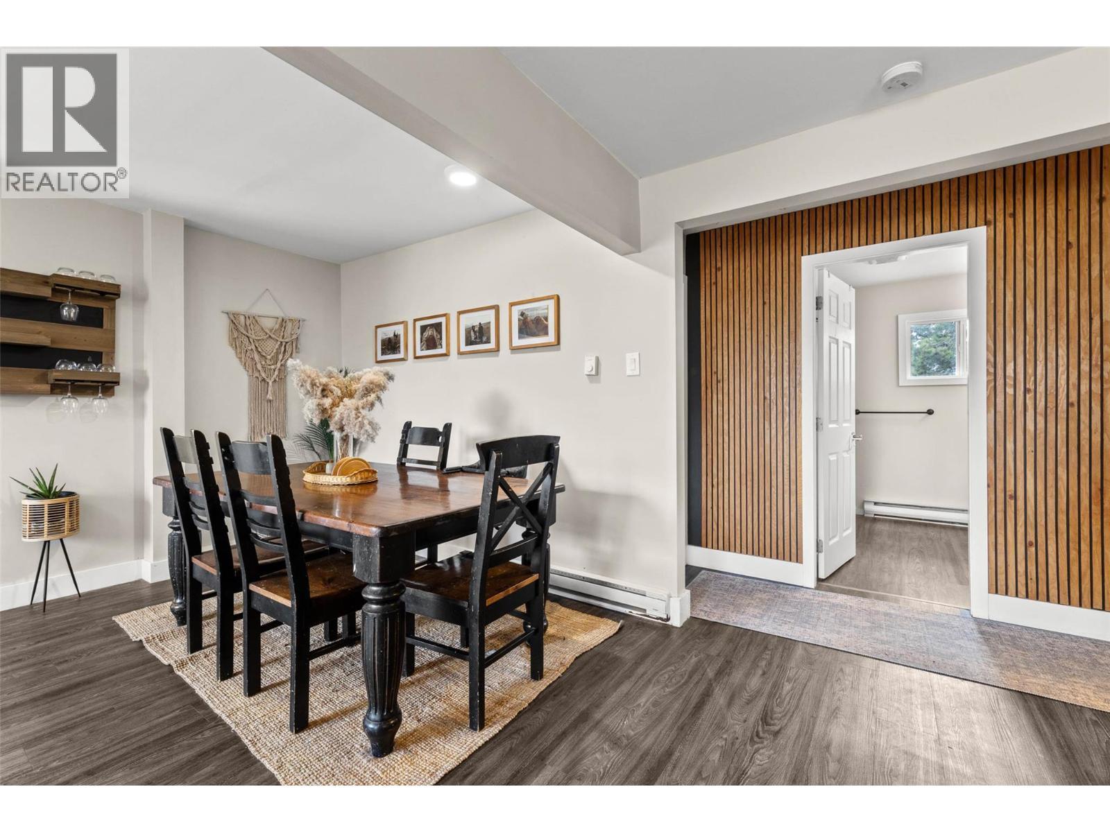 366 Staines Road, Barriere, BC - Indoor Photo Showing Dining Room