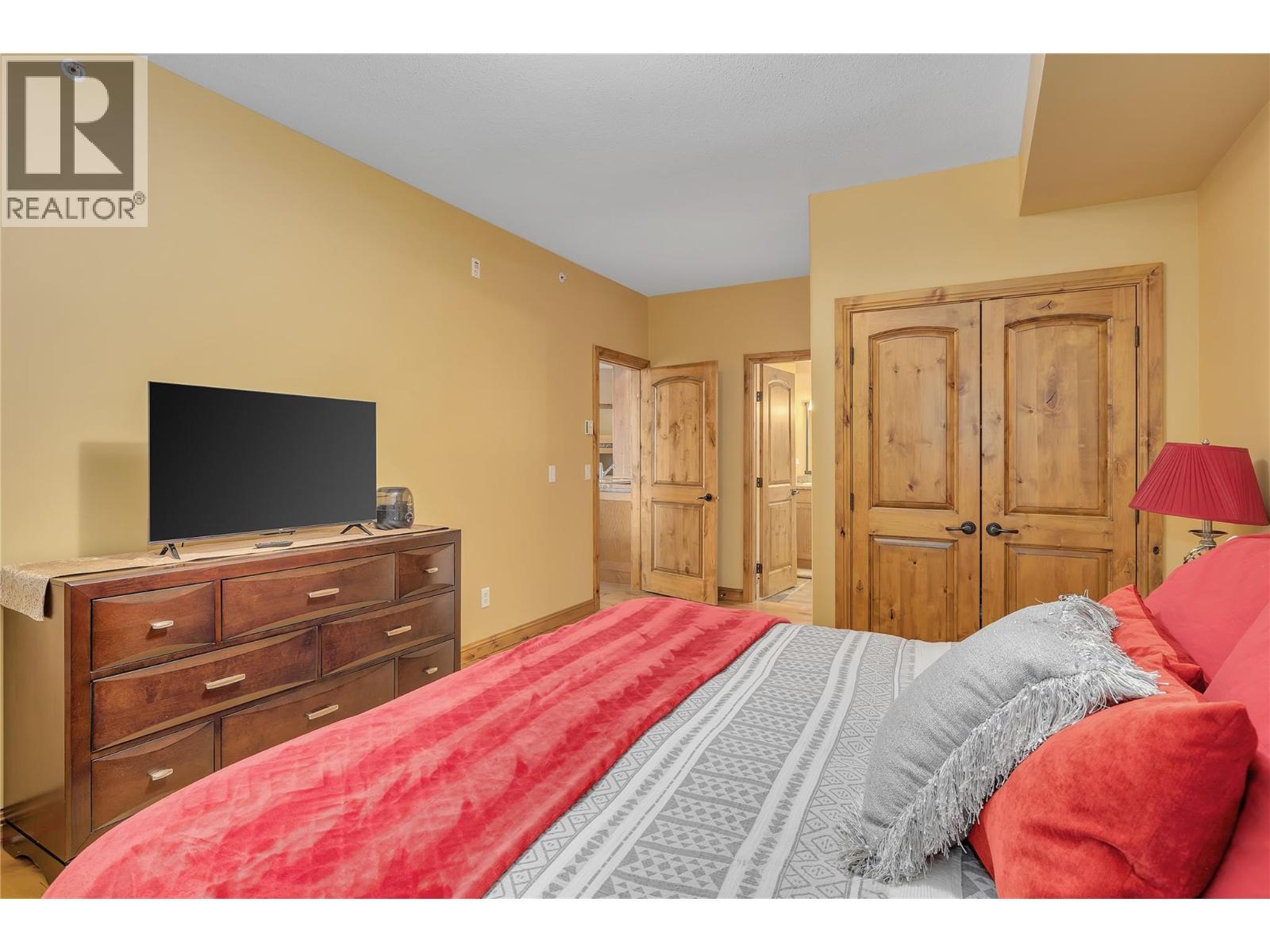 7700 Porcupine Road Unit# 4510, Big White, BC - Indoor Photo Showing Bedroom