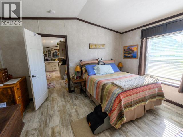 Mile 866 Alaska Highway, Whitehorse, YT - Indoor Photo Showing Bedroom