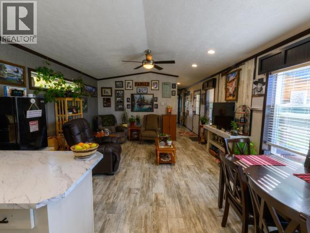 Mile 866 Alaska Highway, Whitehorse, YT - Indoor Photo Showing Other Room