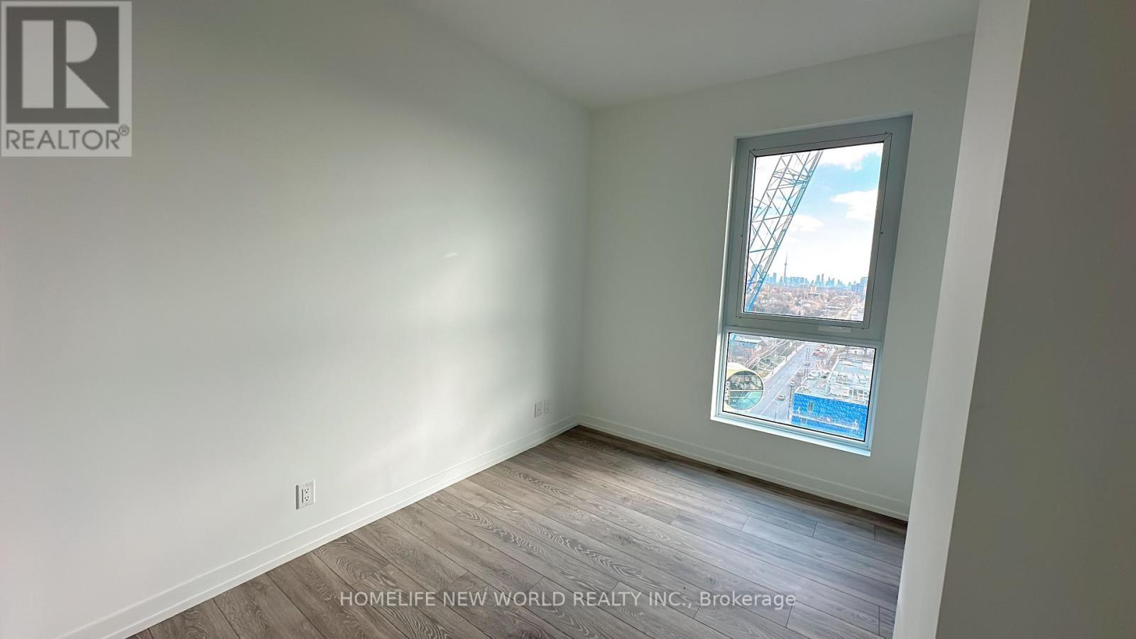1621 - 2020 Bathurst Street, Toronto, ON - Indoor Photo Showing Other Room