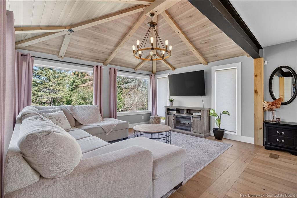 11 Samuel St, Dieppe, NB