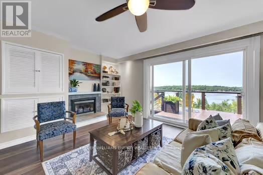 192 Grandview Drive, Alnwick/Haldimand, ON - Indoor Photo Showing Living Room With Fireplace