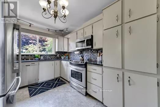 192 Grandview Drive, Alnwick/Haldimand, ON - Indoor Photo Showing Kitchen