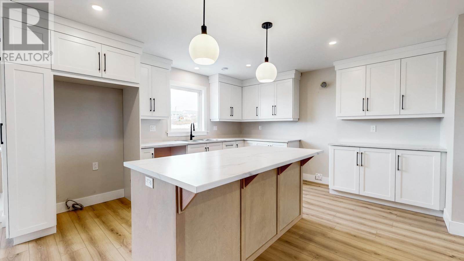 19 Wiltshire Avenue, Paradise, NL - Indoor Photo Showing Kitchen With Double Sink