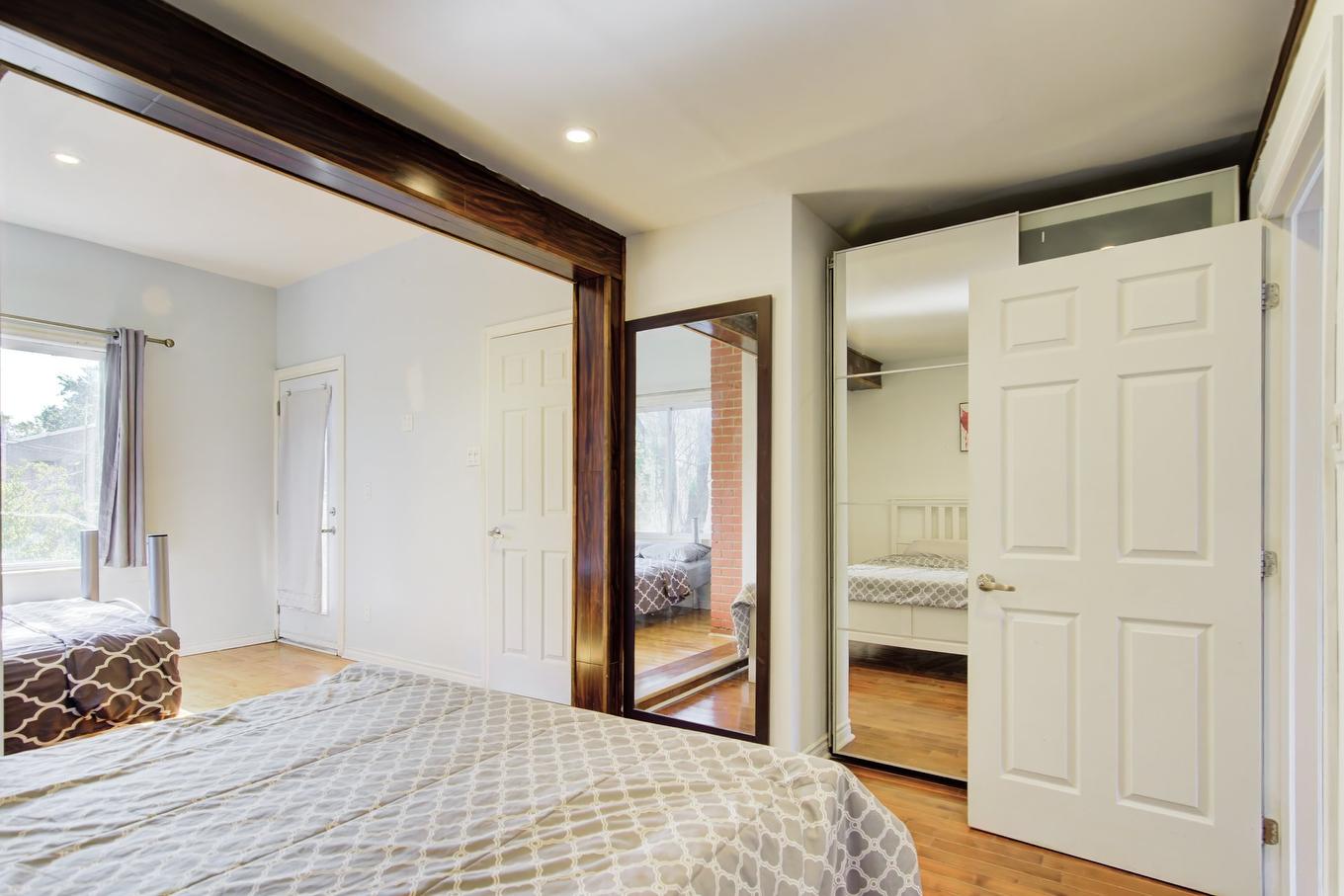 Salon - 5342 - 5344 Av. Dupuis, Montréal (Côte-Des-Neiges/Notre-Dame-De-Grâce), QC - Indoor Photo Showing Bedroom