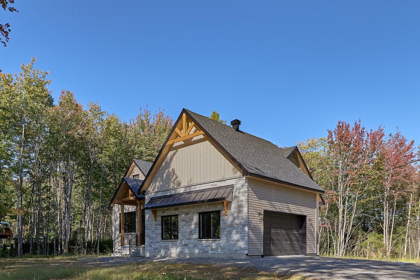 Overall view - 180 Rue De L'Artisan, Saint-Colomban, QC - Outdoor