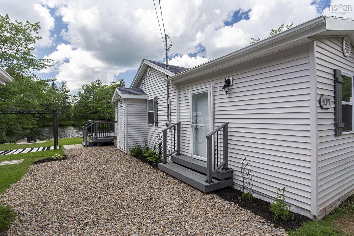 73 Q-12 Road, Lake George, NS