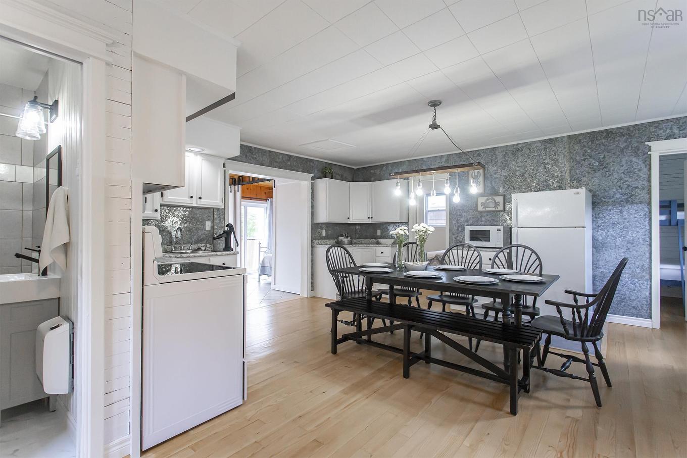 73 Q-12 Road, Lake George, NS