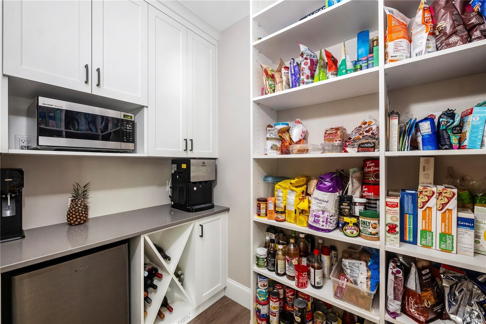 3350 Weald Rd, Oak Bay, BC