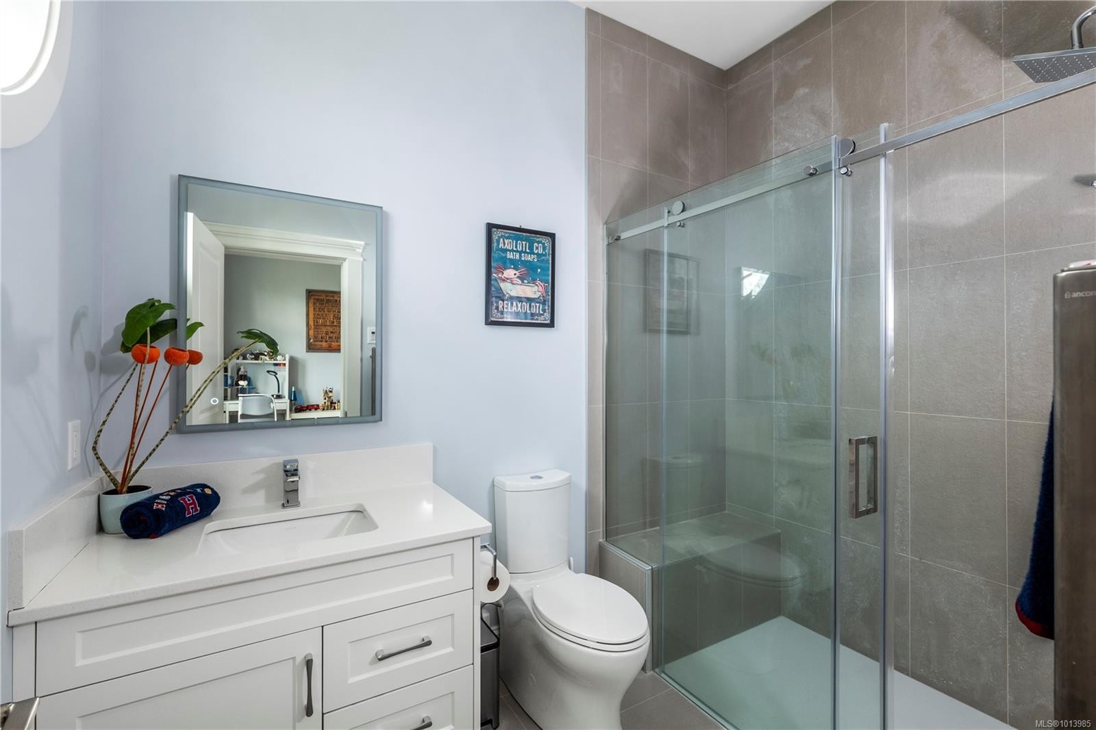 3350 Weald Rd, Oak Bay, BC