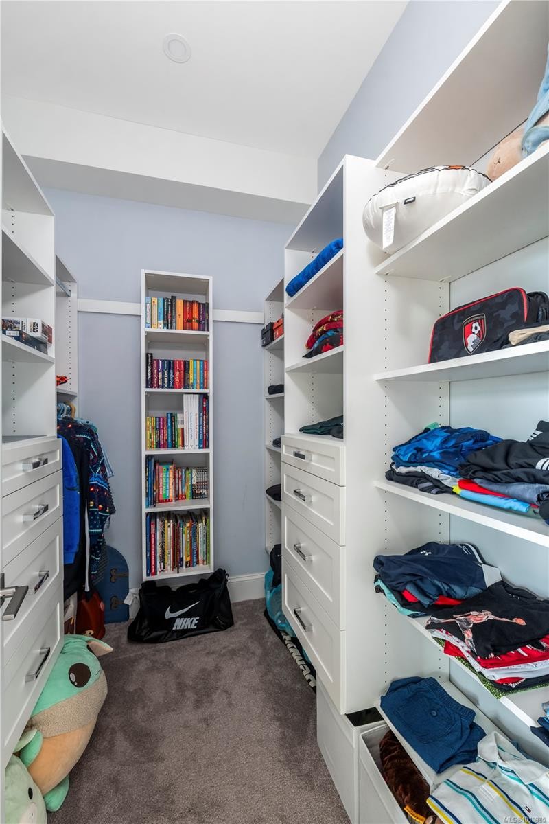 3350 Weald Rd, Oak Bay, BC