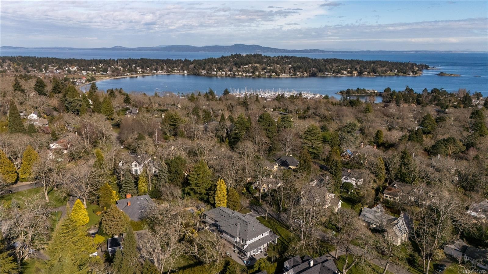 3350 Weald Rd, Oak Bay, BC