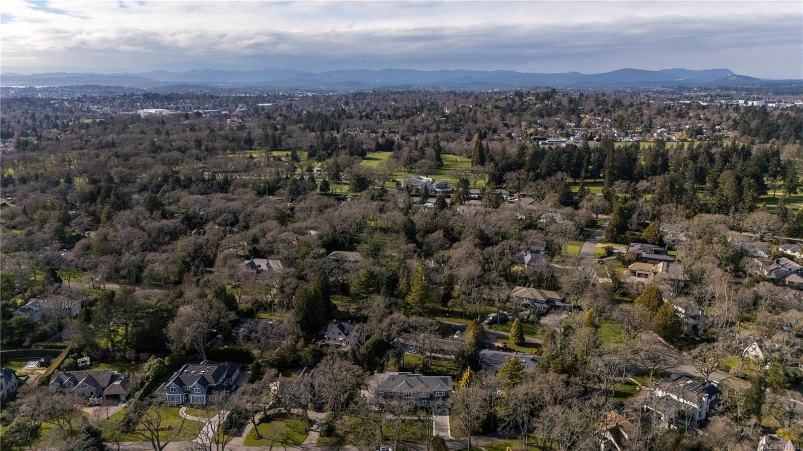 3350 Weald Rd, Oak Bay, BC