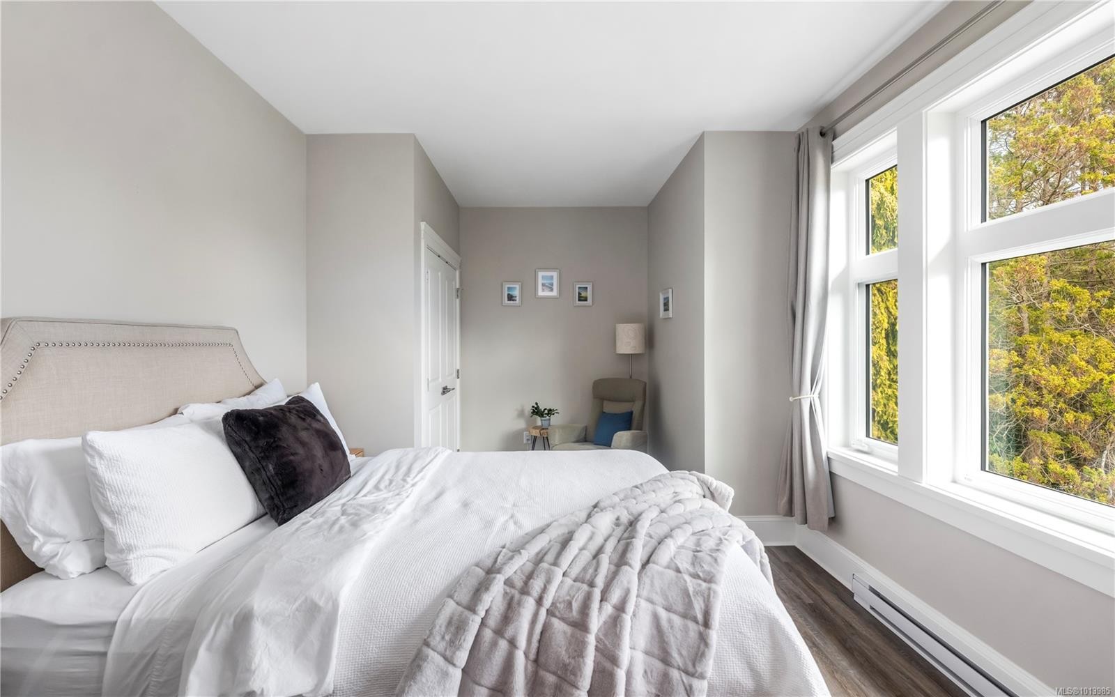 3350 Weald Rd, Oak Bay, BC