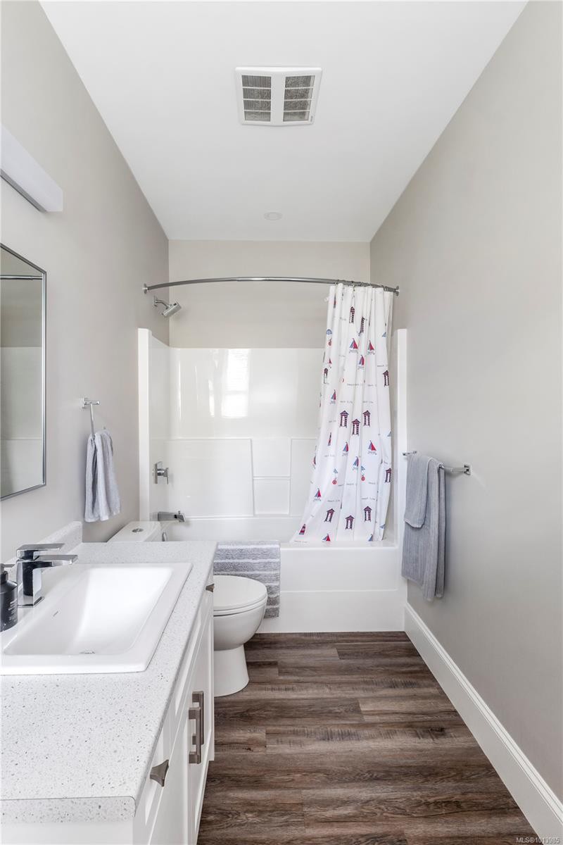 3350 Weald Rd, Oak Bay, BC