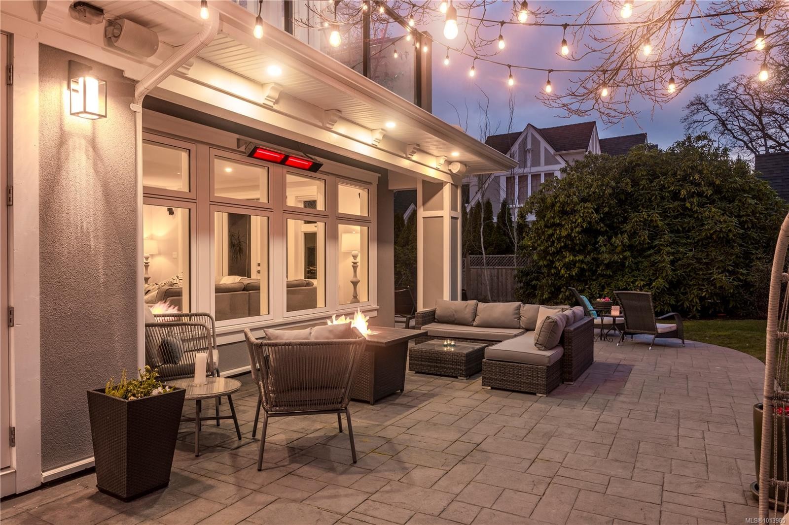 3350 Weald Rd, Oak Bay, BC