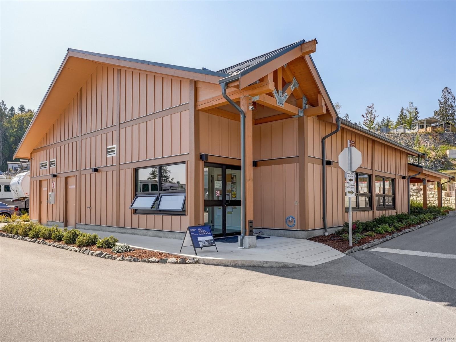 431-747 Old Place Rd, Central Saanich, BC