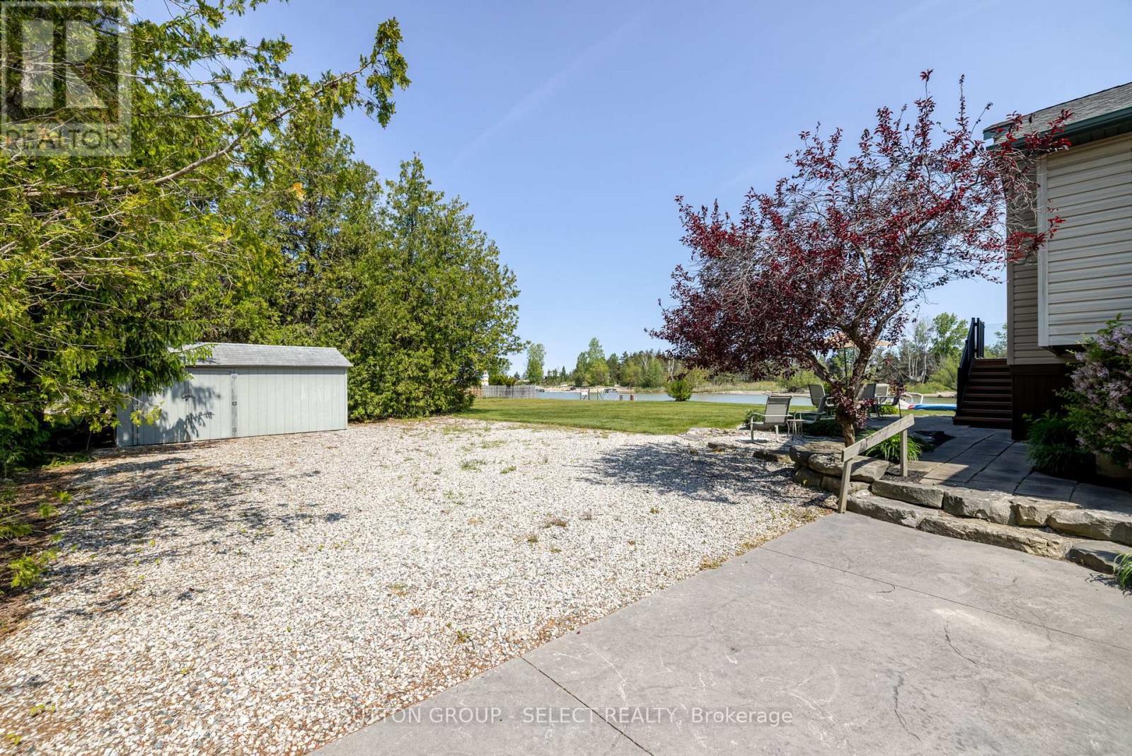 7474 Riverside Drive, Lambton Shores (Port Franks), ON - Outdoor
