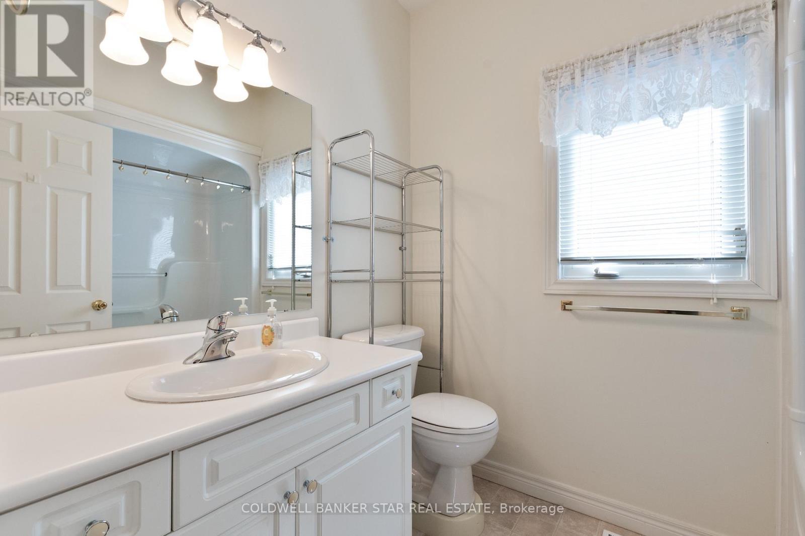 17 - 19 Augusta Crescent, St. Thomas, ON