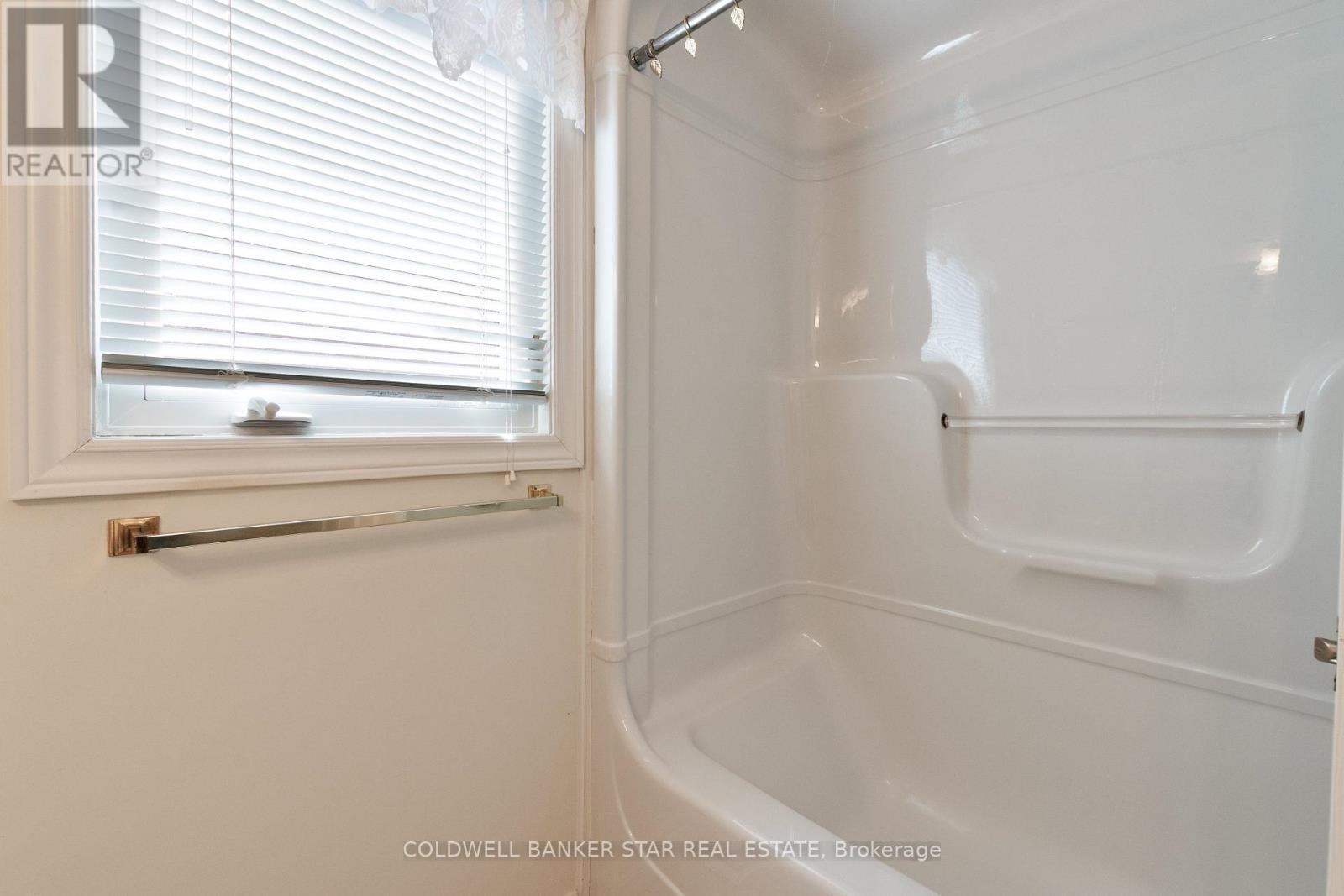 17 - 19 Augusta Crescent, St. Thomas, ON