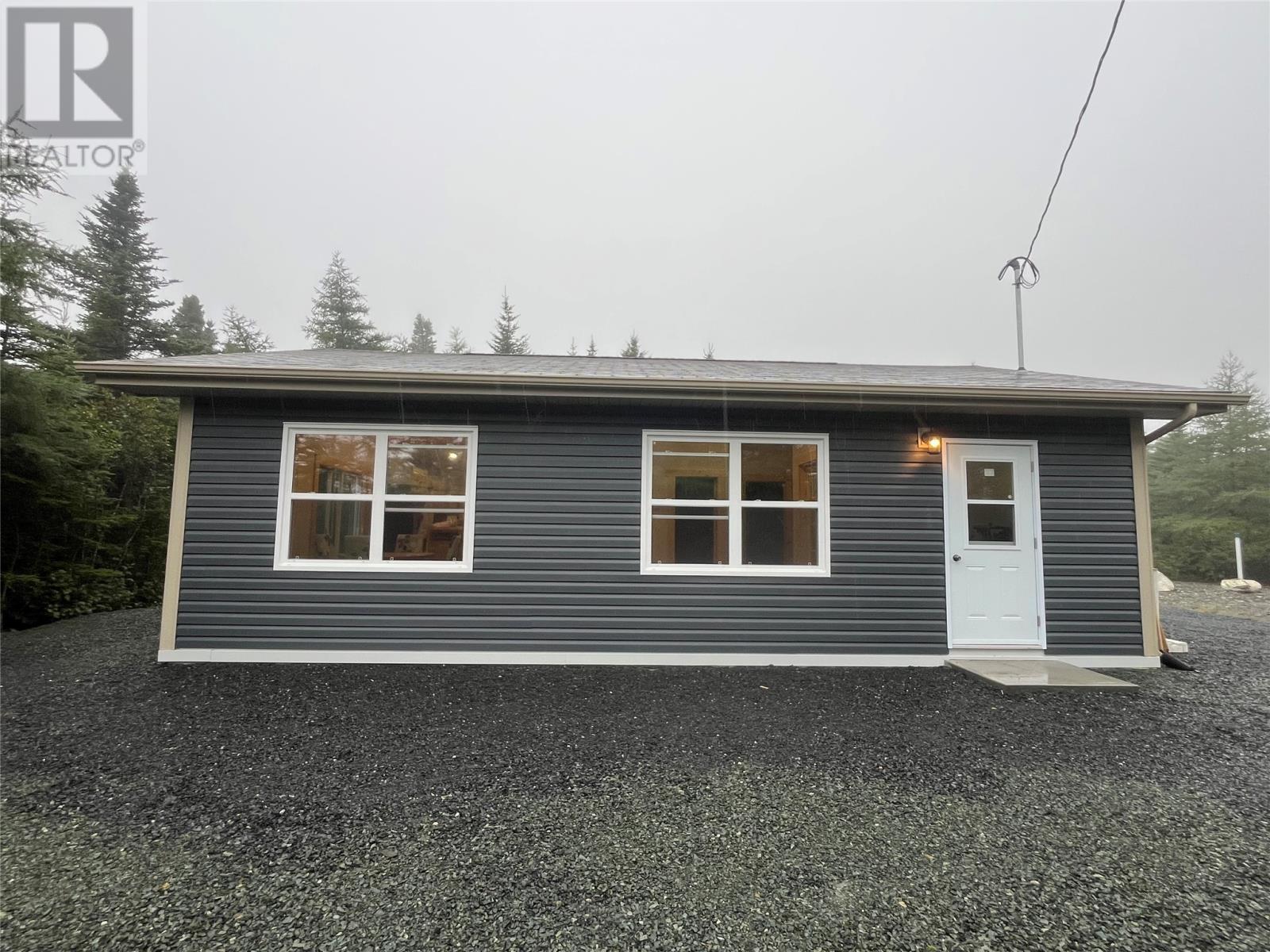 50 Mobile Road, Mobile, NL - Outdoor