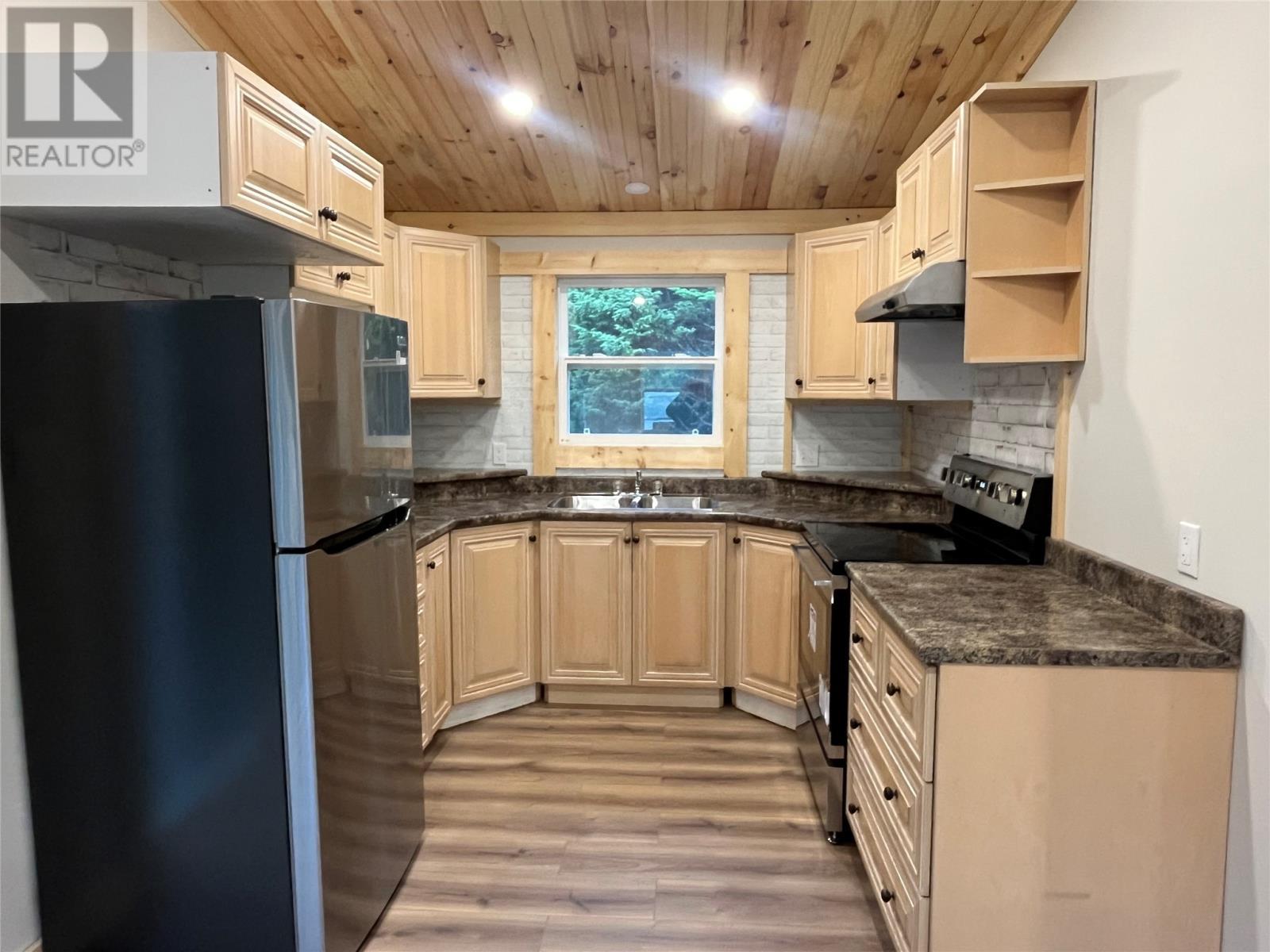 50 Mobile Road, Mobile, NL - Indoor Photo Showing Kitchen With Double Sink
