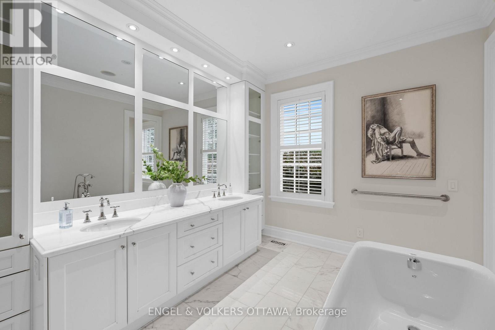 6029 Rideau Valley Drive N, Ottawa, ON - Indoor Photo Showing Bathroom