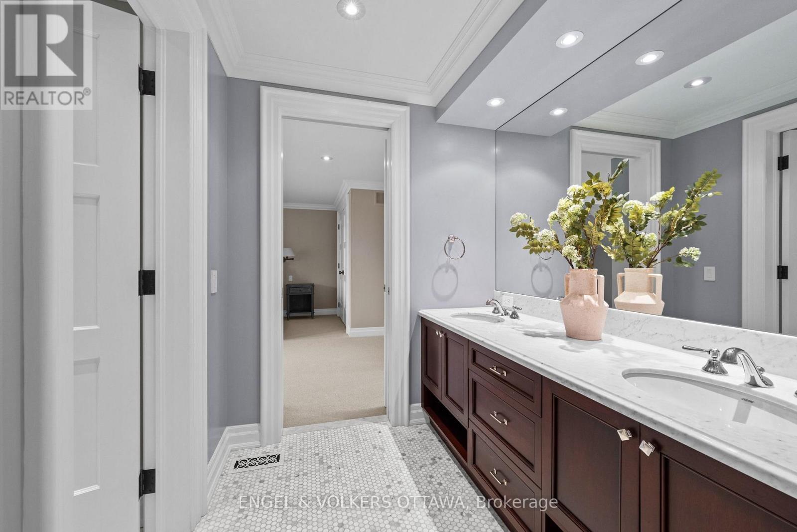 6029 Rideau Valley Drive N, Ottawa, ON - Indoor Photo Showing Bathroom