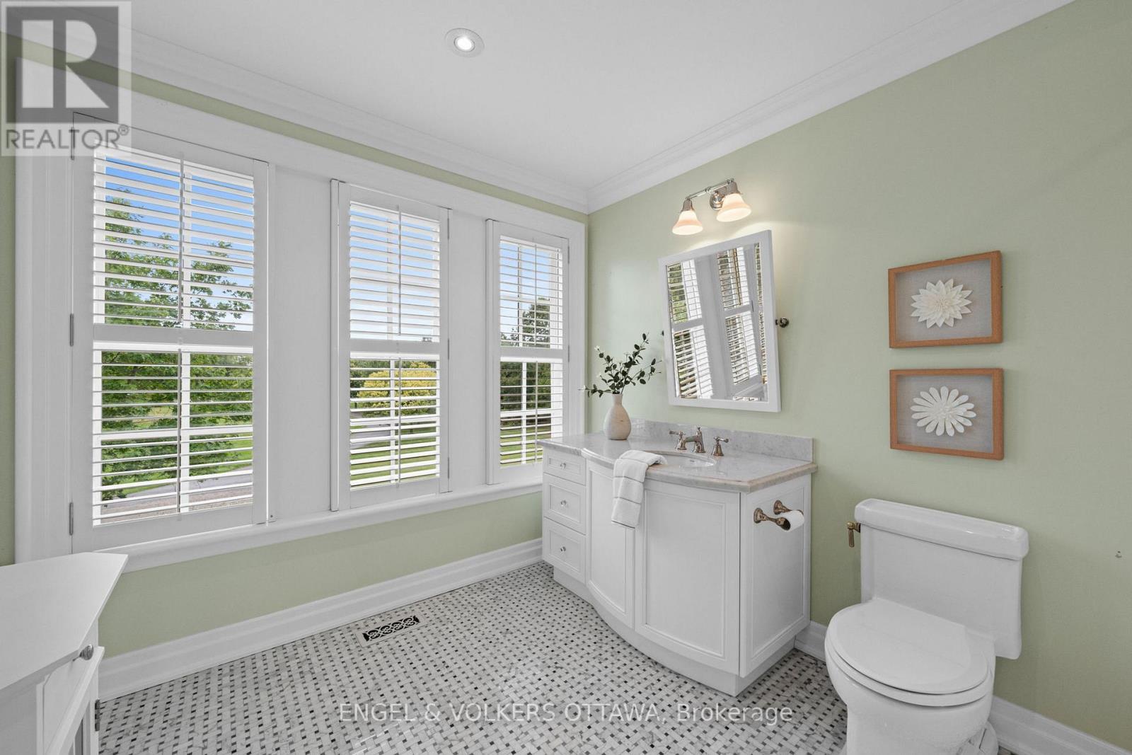 6029 Rideau Valley Drive N, Ottawa, ON - Indoor Photo Showing Bathroom